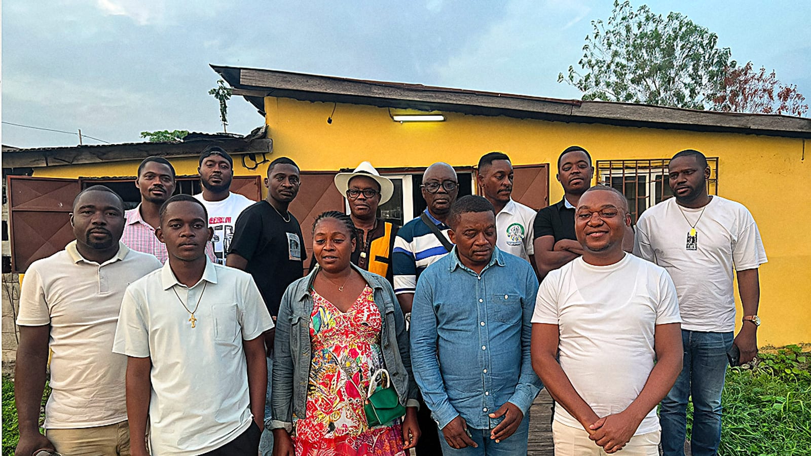 Membres du Collectif des Enfants d'Imenu-Pungu réunis à Libreville