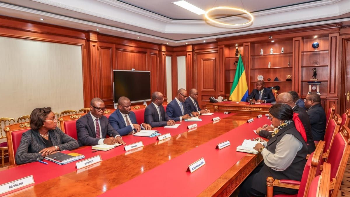 Réunion de travail sur les finances publiques au Gabon