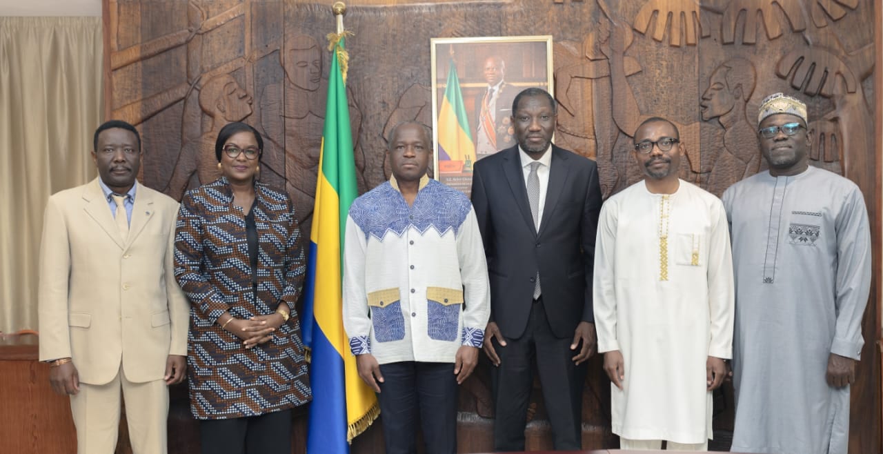 Vue panoramique de la ville de Libreville avec ses quartiers résidentiels et son littoral