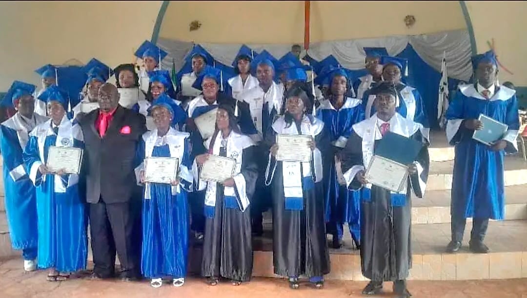 Cérémonie de remise de diplômes de la 31e promotion de l'ESMS de Bongolo à Lébamba