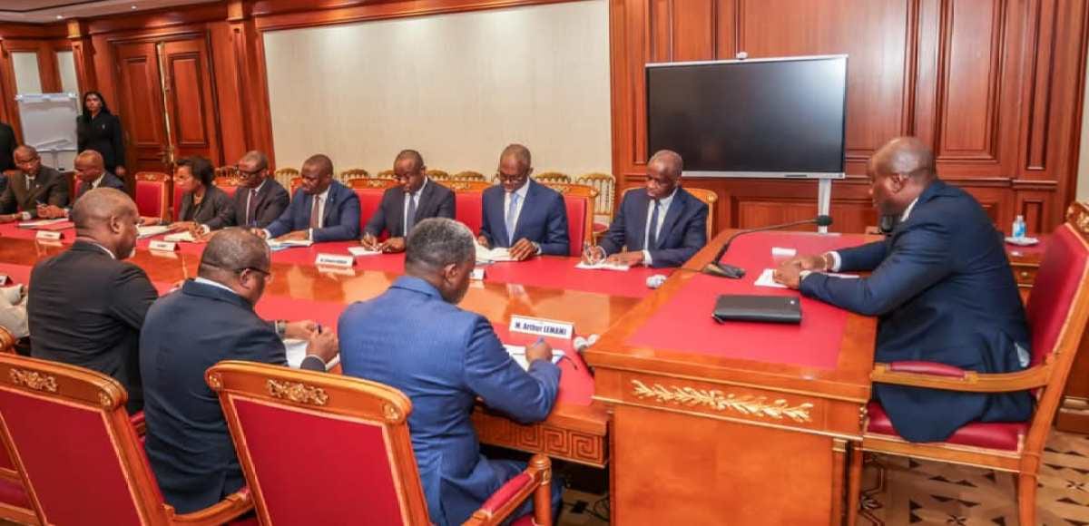 Le président Brice Clotaire Oligui Nguema s'exprimant lors d'une allocution officielle