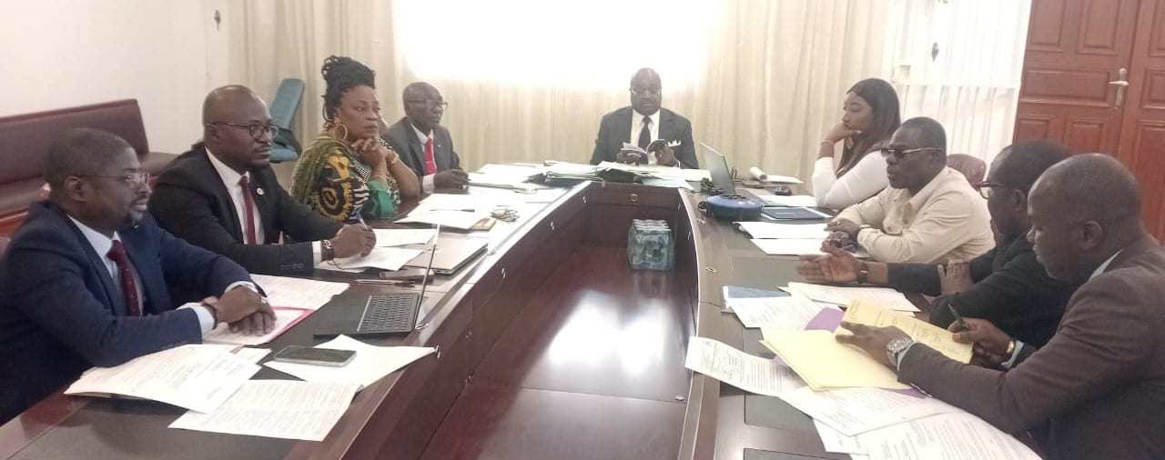 Réunion de travail de la commission ministérielle sur le statut des greffiers au Gabon