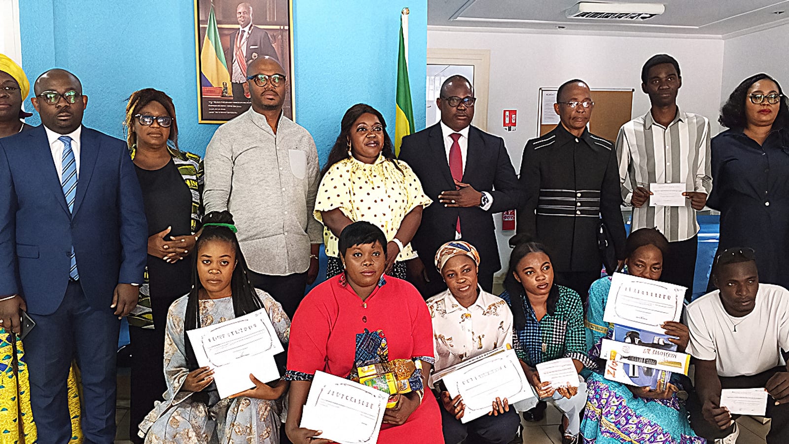 Cérémonie de remise de dons à des jeunes orphelins au Gabon