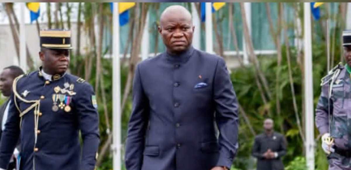 Le Président de la République gabonaise lors d'un déplacement officiel à l'étranger.
