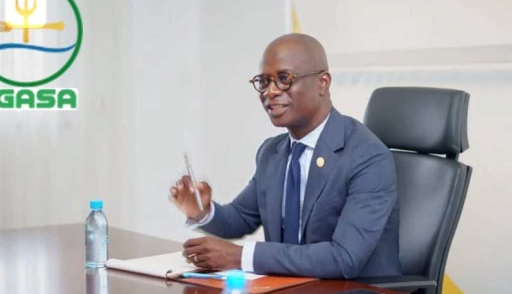 Bâtiment administratif public au Gabon symbolisant une institution de contrôle sanitaire