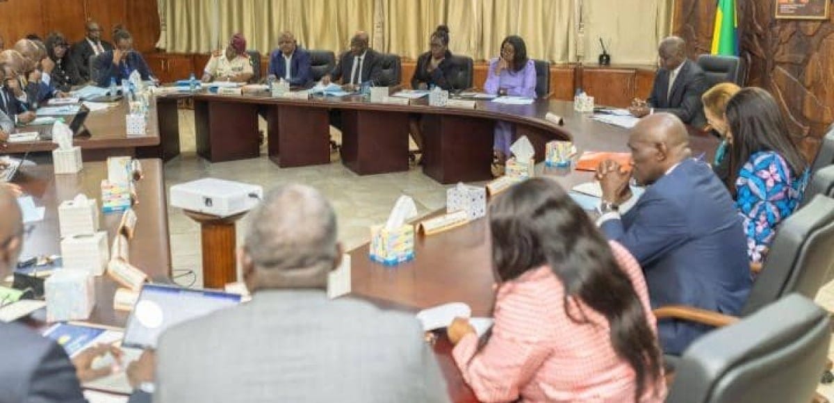 Bâtiment administratif symbolisant la sécurité sociale au Gabon