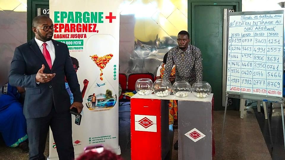 Agence bancaire AFG Bank Gabon à Oloumi, cadre du tirage au sort Épargne+