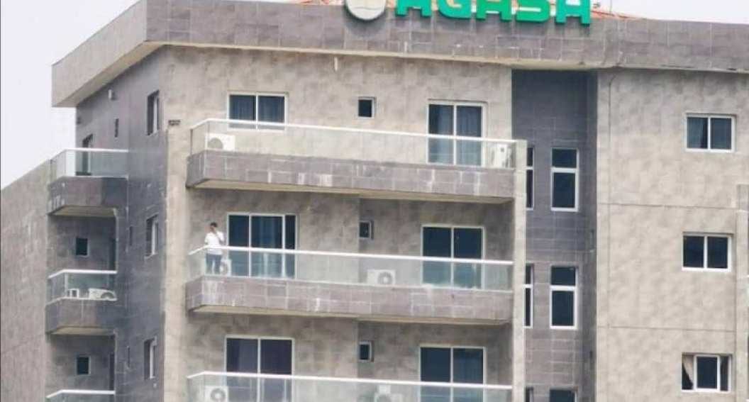 Bâtiment institutionnel symbolisant l'Agence gabonaise de sécurité alimentaire