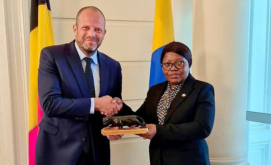 Brigitte Onkanowa, ministre gabonaise de la Défense, lors de sa visite à Bruxelles.