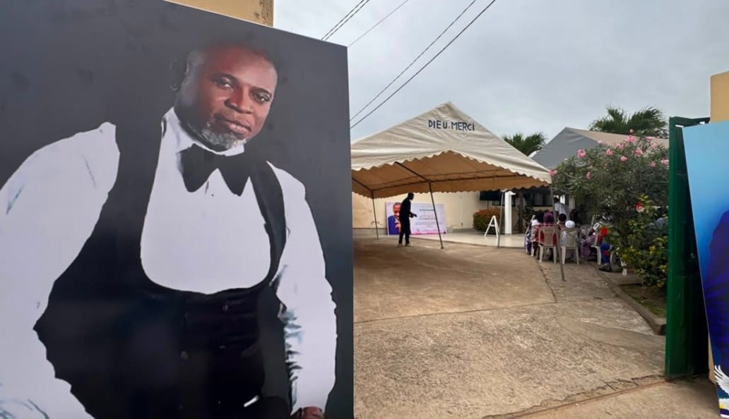 Portrait évoquant un cinéaste gabonais sur un plateau de tournage