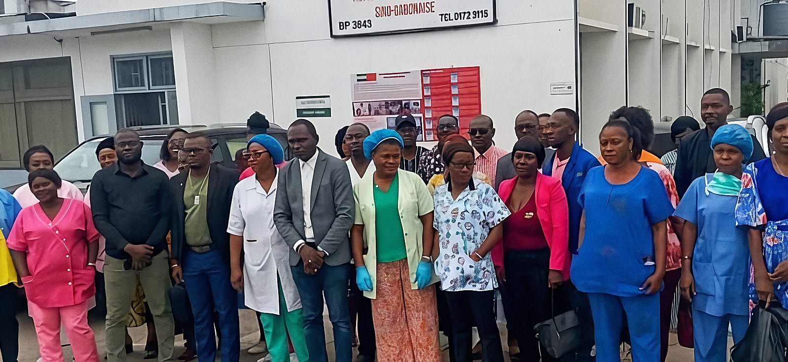 Vue extérieure de l'Hôpital de la Coopération sino-gabonaise à Libreville.