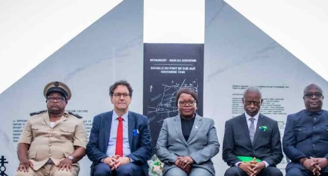Cérémonie officielle d'inauguration du mur du Souvenir à Libreville