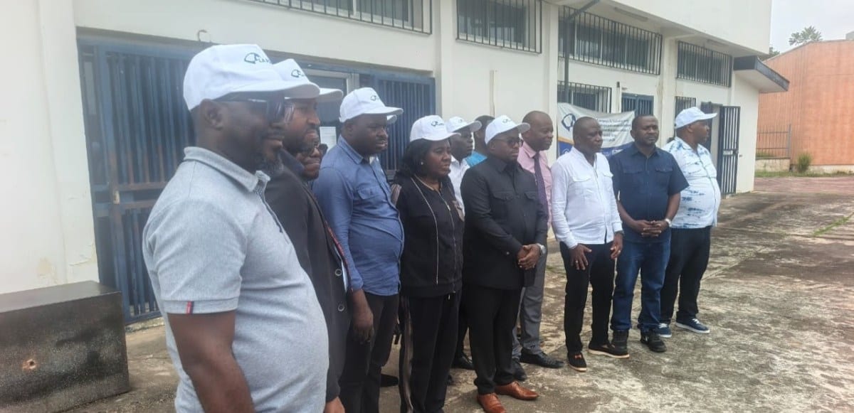 Bâtiment d'un bureau de poste en province au Gabon
