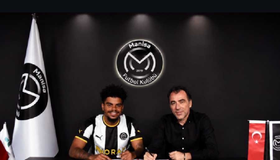 Illustration évoquant la signature d'un joueur international gabonais dans un club de football turc
