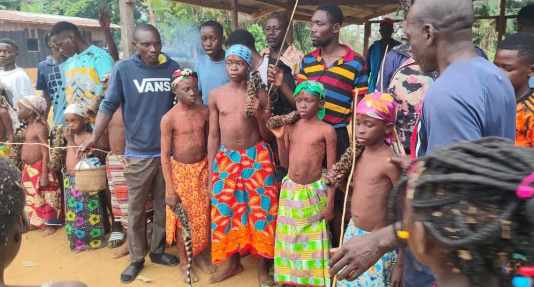 Habitations traditionnelles dans un quartier de la province du Haut-Ogooué au Gabon