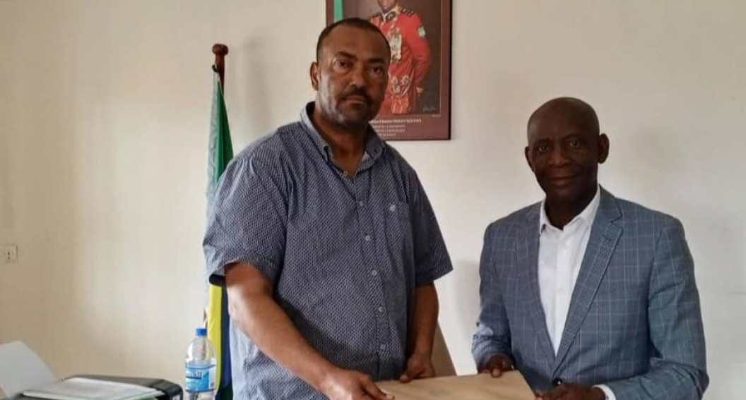 Carte illustrant la proximité géographique de Cocobeach au Gabon et Kogo en Guinée équatoriale