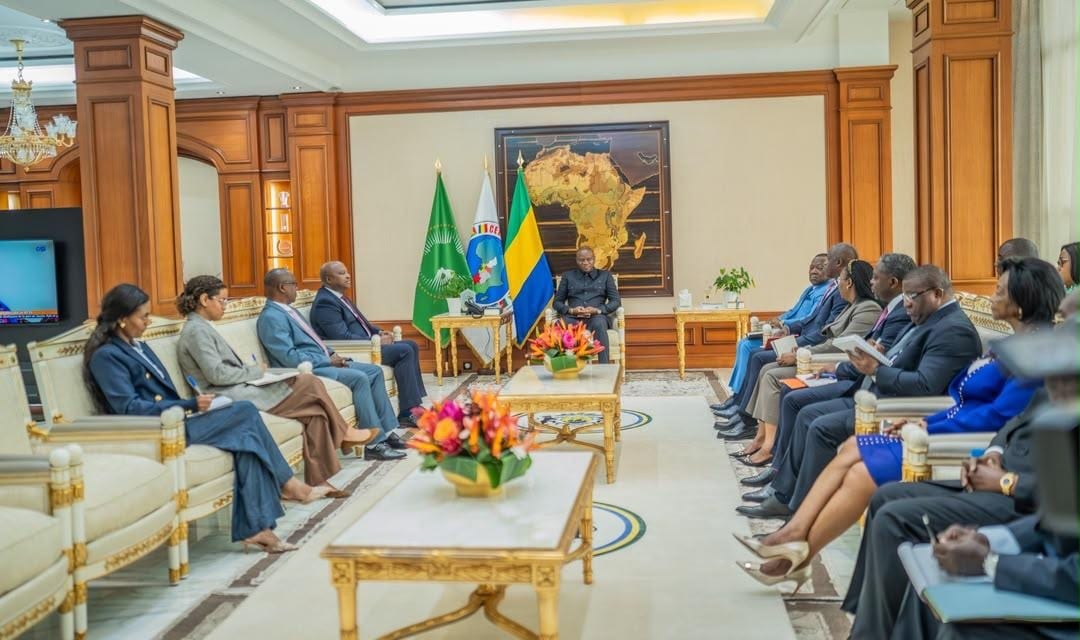 Audience présidentielle au Palais du Bord de mer à Libreville