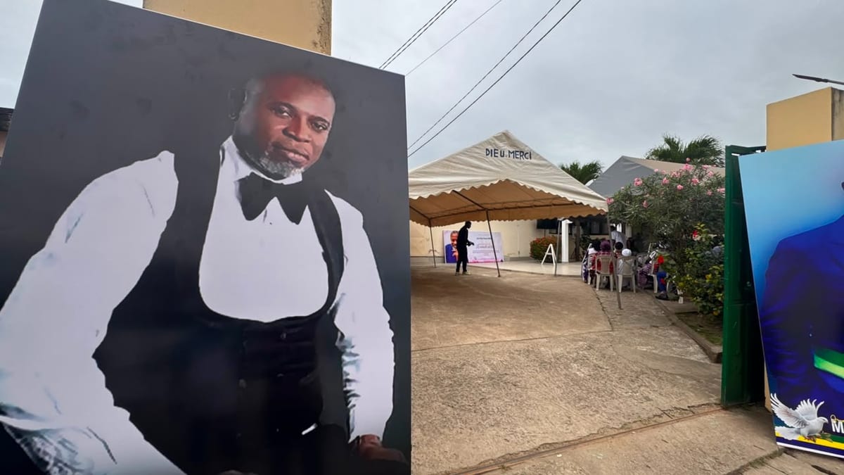 Illustration évoquant un cinéaste gabonais derrière une caméra de tournage