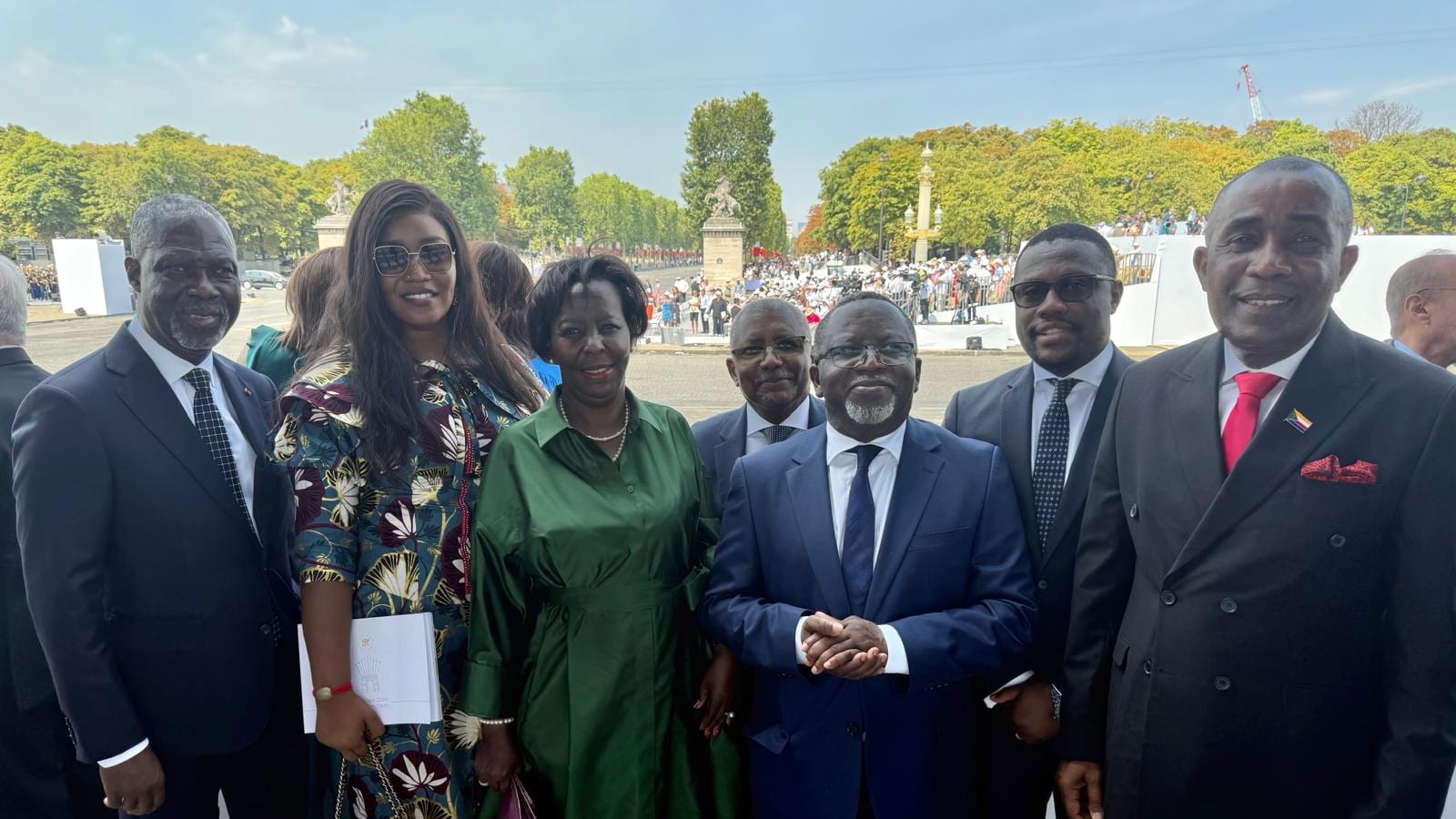 Cérémonie officielle du 14 Juillet à Paris avec représentants diplomatiques