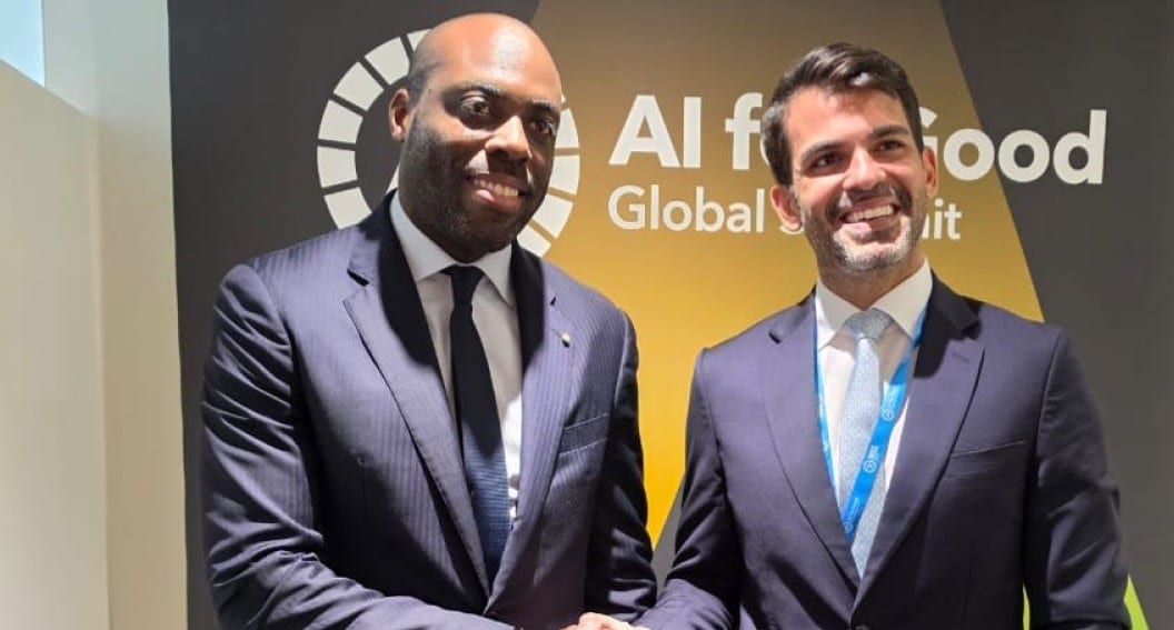 Le ministre gabonais du Numérique en réunion de travail avec des responsables de la plateforme TikTok