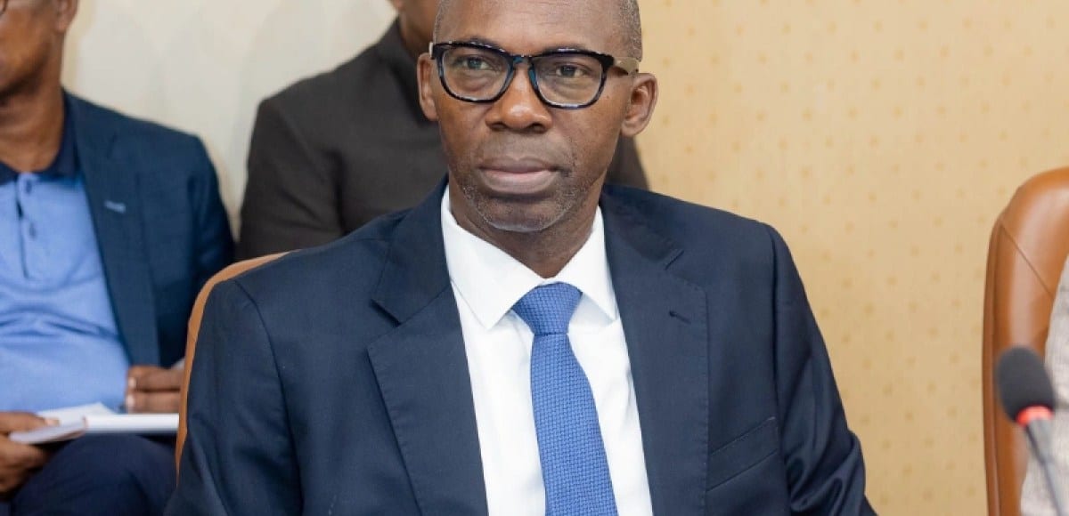Graphique montrant la progression des recettes fiscales du Gabon entre 2023 et 2027