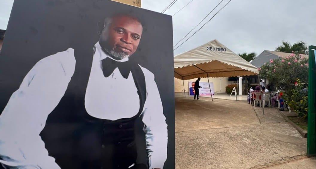 Illustration hommage à un cinéaste gabonais devant une caméra de cinéma