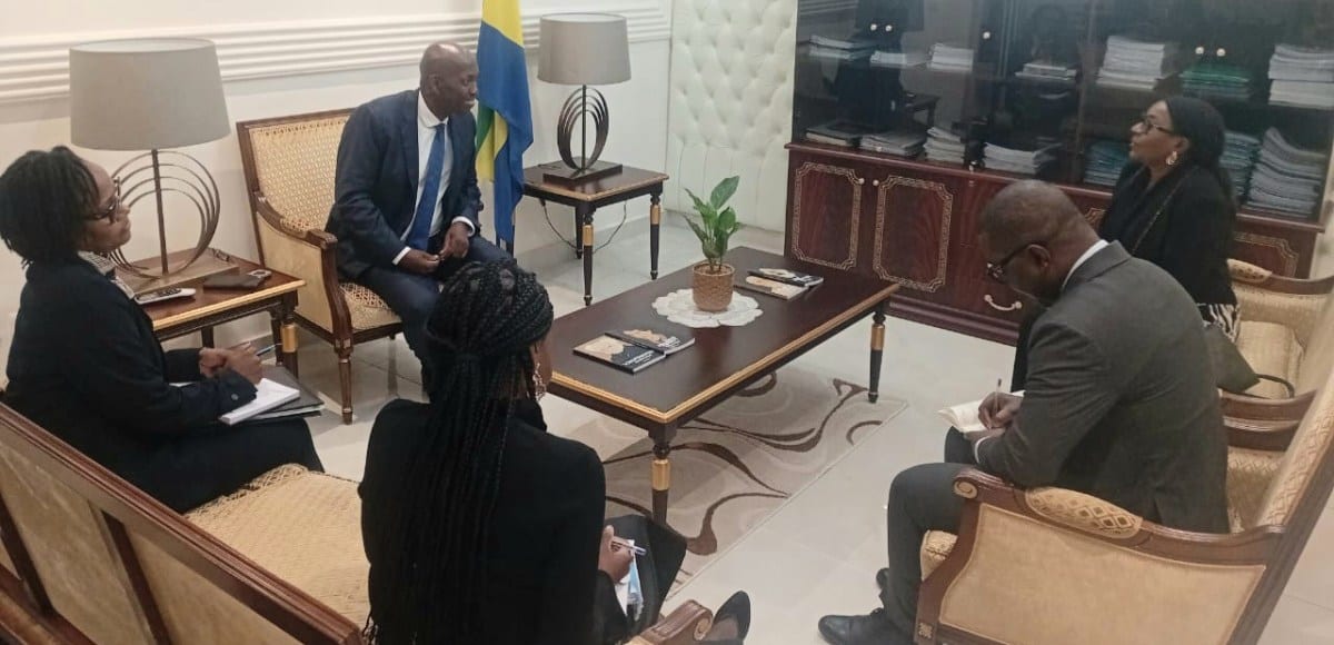 Bâtiment institutionnel évoquant l'École nationale de la magistrature au Gabon