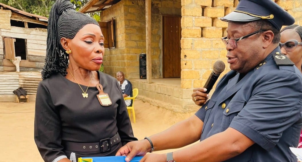 Cérémonie d'installation administrative dans un village de la province de la Ngounié, au Gabon