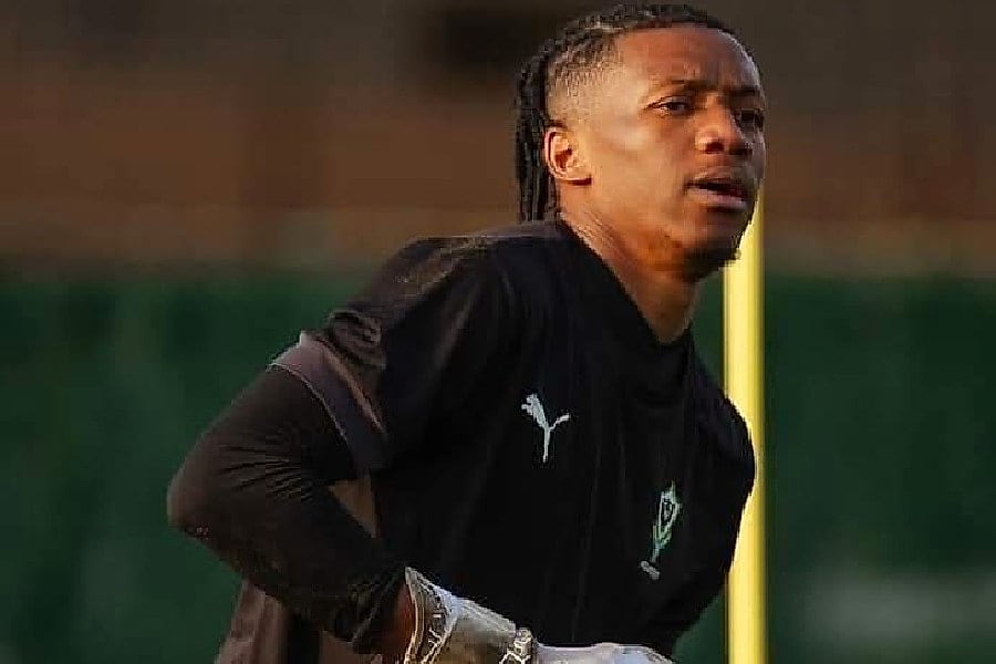 Gardien de but gabonais en tenue de match