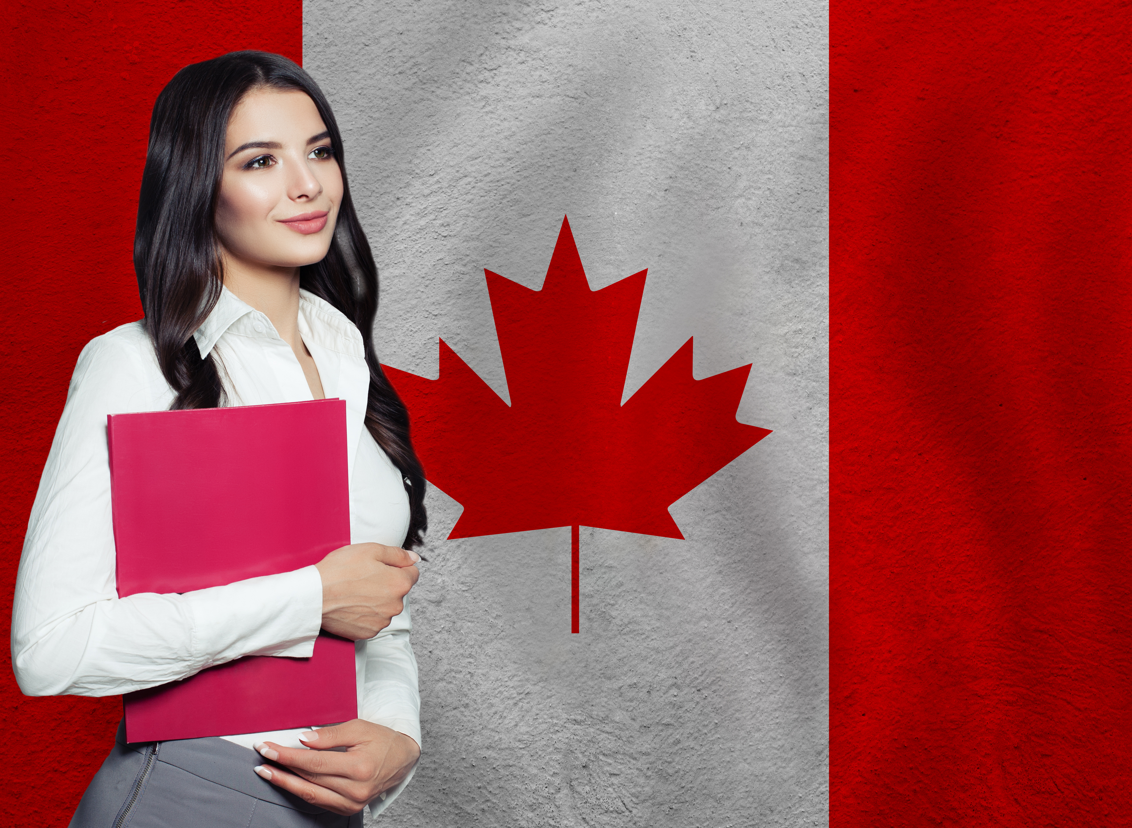 Étudiant sur un campus universitaire au Canada en automne